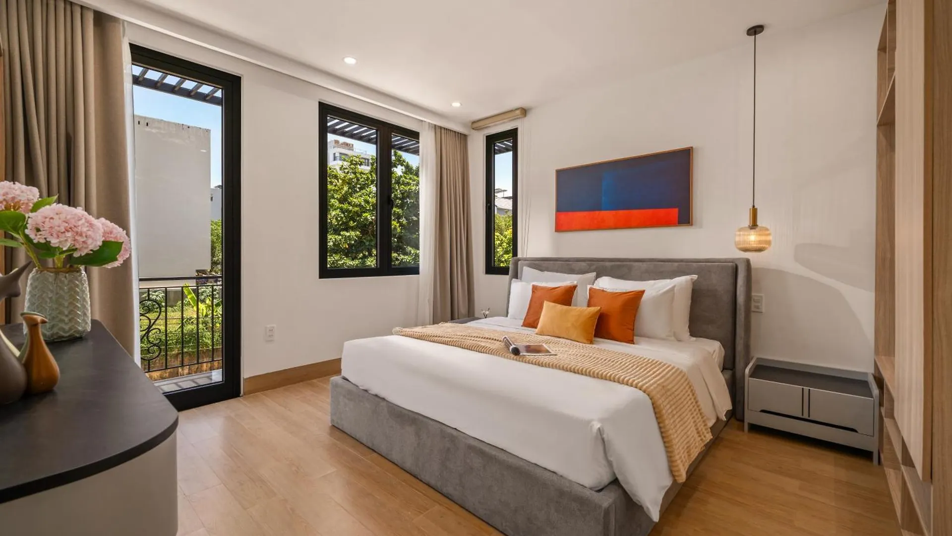 Sense Pool Villa - Luxurious 500M2 Pool Mansion Walk To My Khe Beach Da Nang
