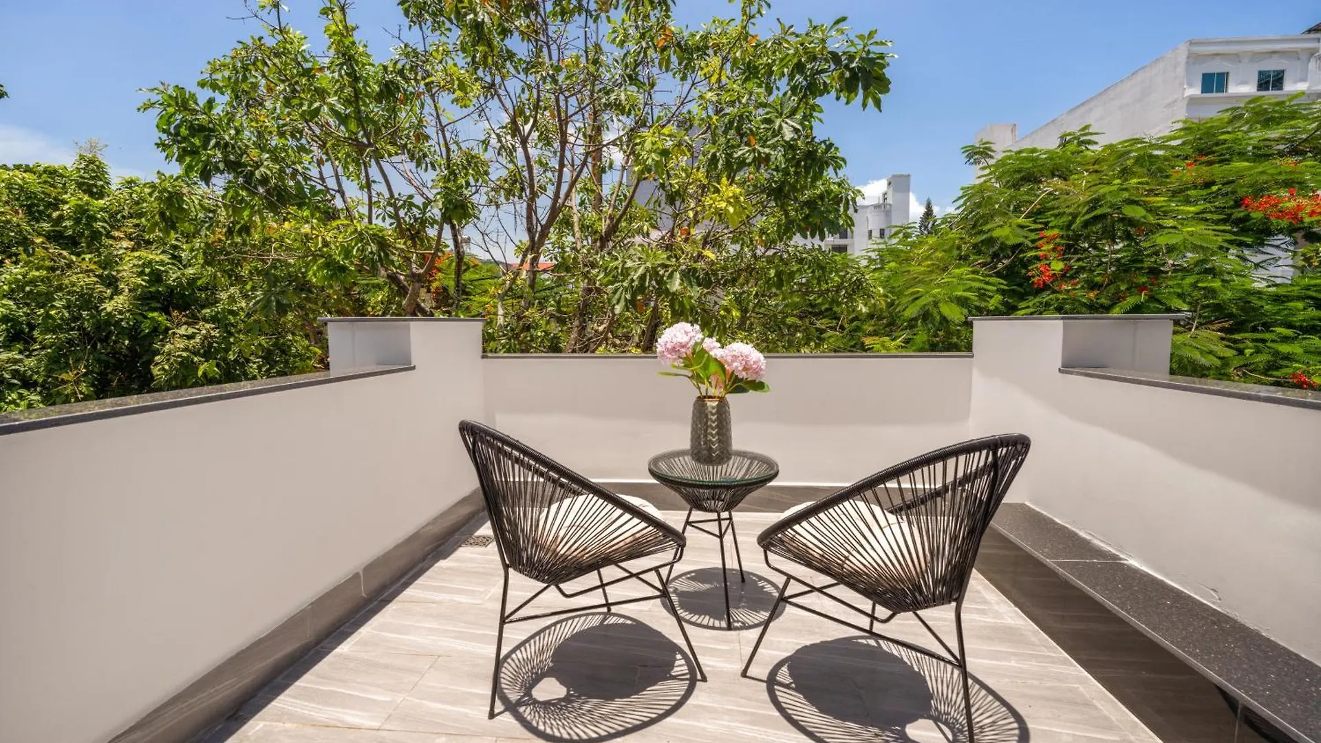 Sense Pool Villa - Luxurious 500M2 Pool Mansion Walk To My Khe Beach Da Nang Vietnam