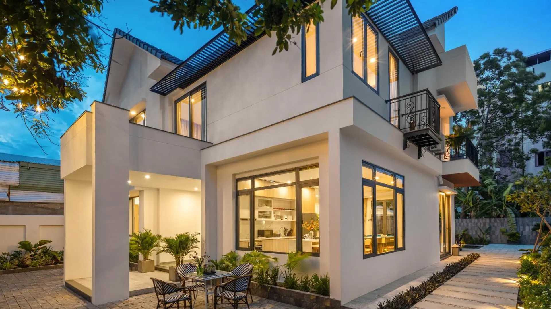 Sense Pool Villa - Luxurious 500M2 Pool Mansion Walk To My Khe Beach Da Nang 0*,